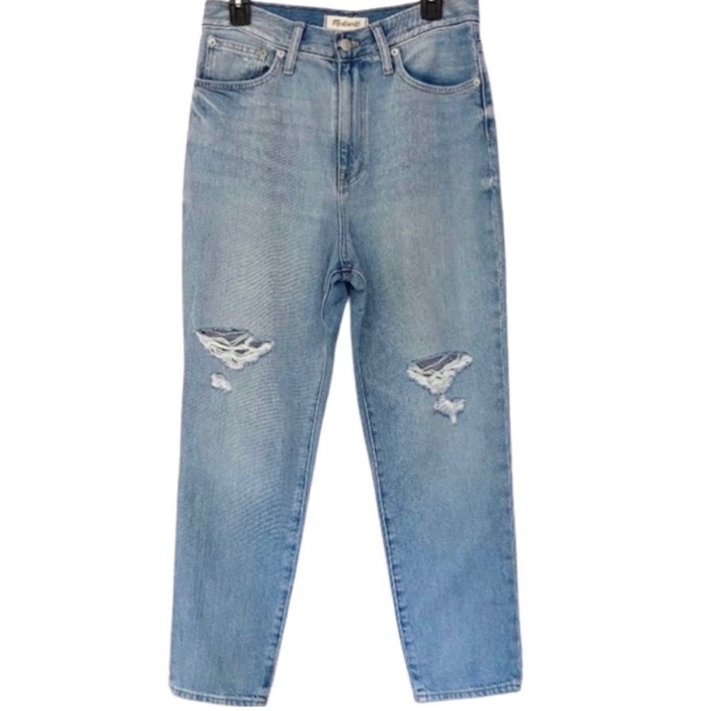 Ripped Mom Jean ‘Gilford Wash’
